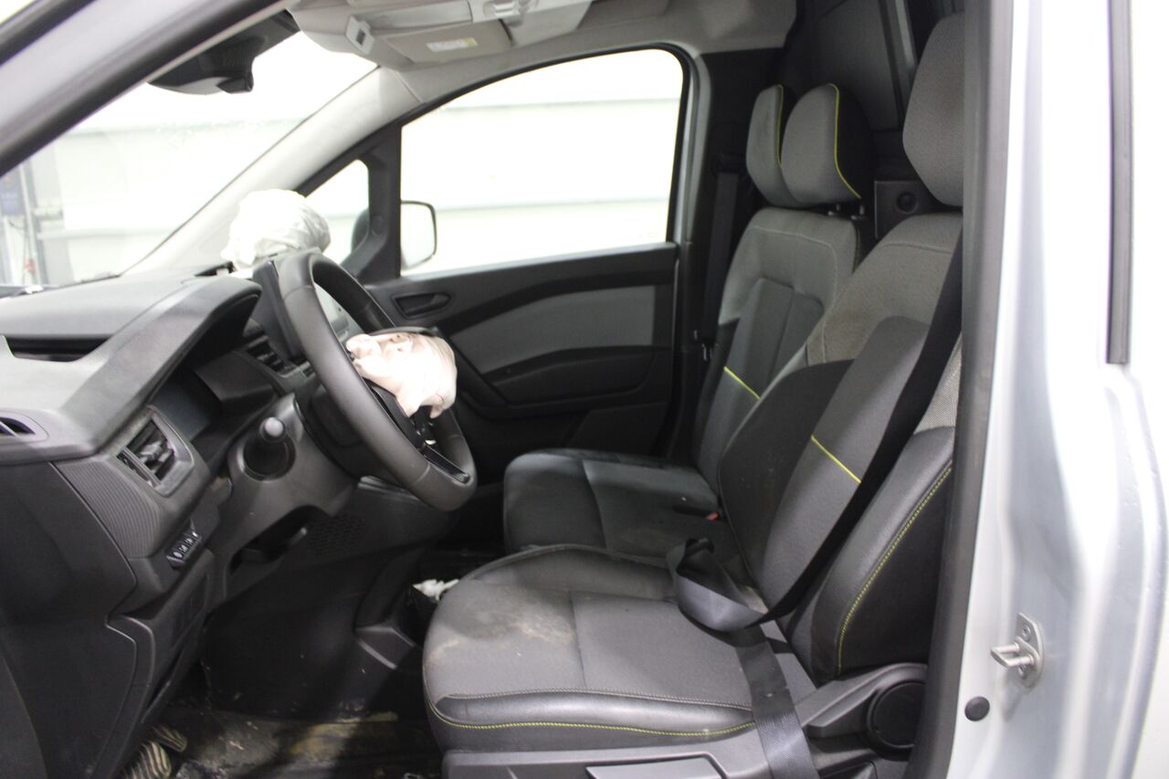 Furgoneta pequeña RENAULT KANGOO: foto 14 Furgoneta pequeña RENAULT KANGOO: foto 14
