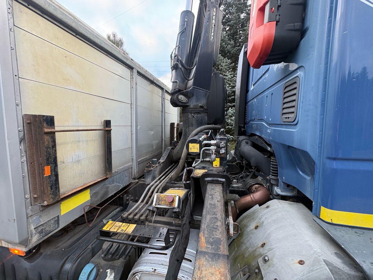 IVECO EUROCARGO 180E280+ FASSI 155AC TOP!!! - Camión grúa: foto 5 IVECO EUROCARGO 180E280+ FASSI 155AC TOP!!! - Camión grúa: foto 5