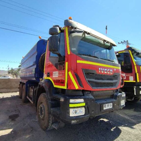 CAMION ESTANQUE IVECOTRAKK 380 EST 22 M3 - Cisterna camión: foto 2 CAMION ESTANQUE IVECOTRAKK 380 EST 22 M3 - Cisterna camión: foto 2