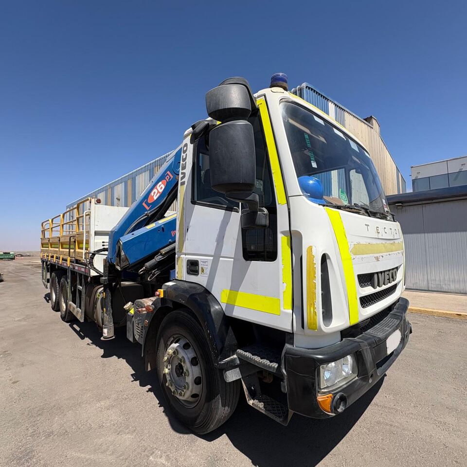 CAMION GRUA IVECO260E GRU PM 26 - Camión grúa: foto 4 CAMION GRUA IVECO260E GRU PM 26 - Camión grúa: foto 4