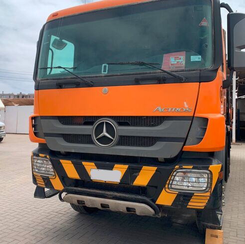 CAMION GRUA MERCEDES BENZ4144K GRU PALFINGER 41002 EH. - Camión grúa: foto 1 CAMION GRUA MERCEDES BENZ4144K GRU PALFINGER 41002 EH. - Camión grúa: foto 1