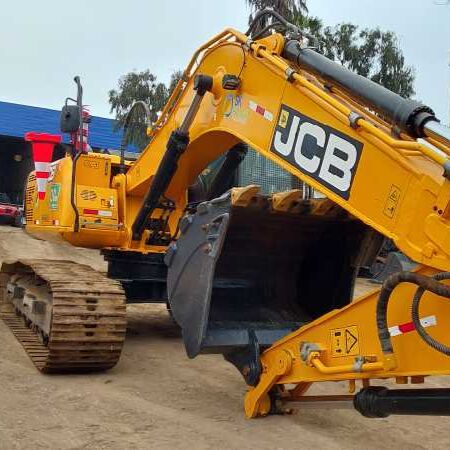EXCAVADORA JCBJS220 - Excavadora de cadenas: foto 2 EXCAVADORA JCBJS220 - Excavadora de cadenas: foto 2