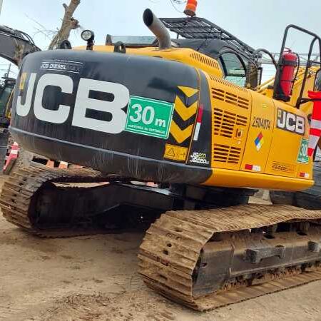 EXCAVADORA JCBJS220 - Excavadora de cadenas: foto 5 EXCAVADORA JCBJS220 - Excavadora de cadenas: foto 5