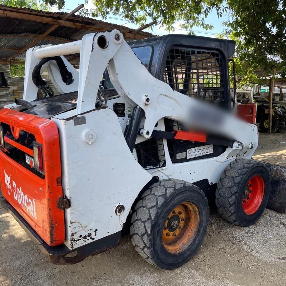 MINICARGADOR BOBCATS570 - Minicargadora: foto 3 MINICARGADOR BOBCATS570 - Minicargadora: foto 3