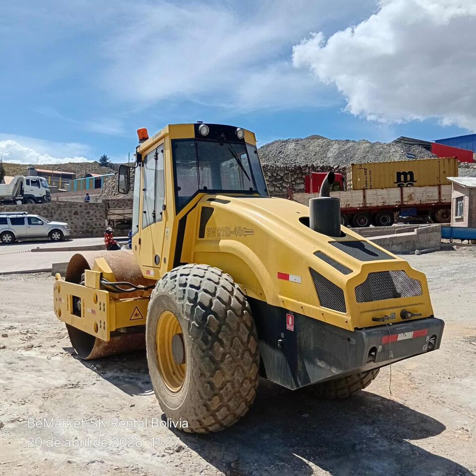 RODILLO BOMAGBW211D-40 - Compactador: foto 5 RODILLO BOMAGBW211D-40 - Compactador: foto 5