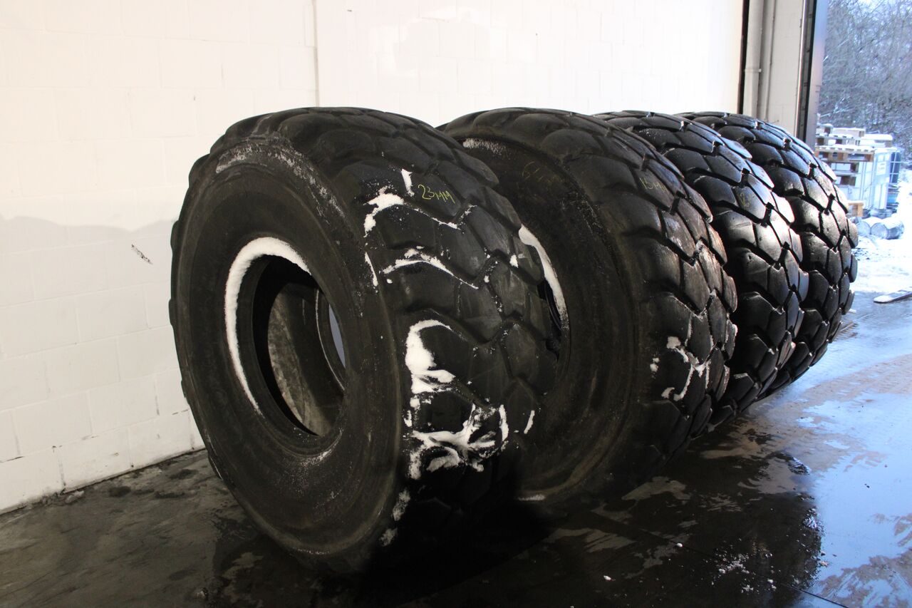 MICHELIN 23.5R25 Michelin XADN 20mm 4 PIECES - Neumático: foto 3 MICHELIN 23.5R25 Michelin XADN 20mm 4 PIECES - Neumático: foto 3