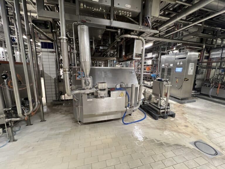 Homogenizer GEA Niro Soavi NS 5160 H – 20.000 l/h - Maquinaria para la industria láctea: foto 2 Homogenizer GEA Niro Soavi NS 5160 H – 20.000 l/h - Maquinaria para la industria láctea: foto 2
