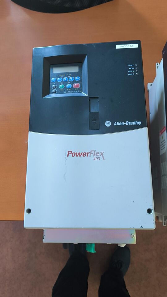 Allen-Bradley PowerFlex400 - Equipo de automatización industrial: foto 1 Allen-Bradley PowerFlex400 - Equipo de automatización industrial: foto 1