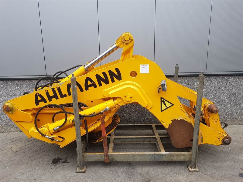 Ahlmann AZ 150 - Lifting framework/Schaufelarm/Giek - Brazo: foto 1 Ahlmann AZ 150 - Lifting framework/Schaufelarm/Giek - Brazo: foto 1