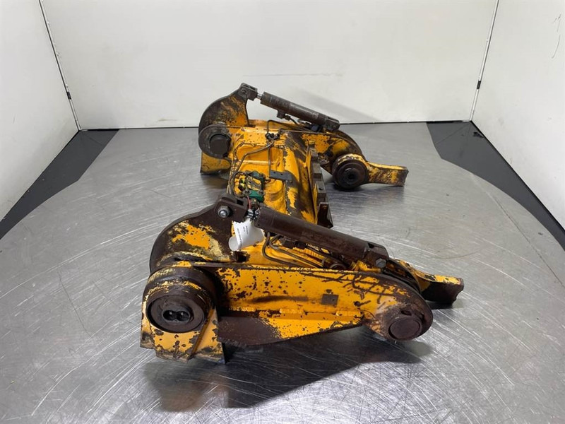 Ahlmann AZ10 - Quick coupler/Schnellwechsler/Snelwissel - Acoplamiento rápido para Maquinaria de construcción: foto 3 Ahlmann AZ10 - Quick coupler/Schnellwechsler/Snelwissel - Acoplamiento rápido para Maquinaria de construcción: foto 3