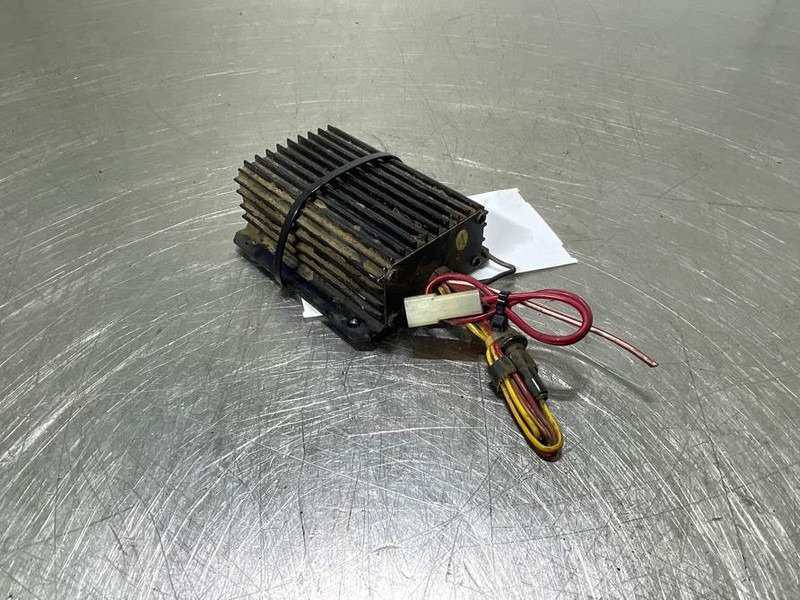 Ahlmann AZ14-4107105A-AC/DC Converter/Spannungswandler - Sistema eléctrico para Maquinaria de construcción: foto 4 Ahlmann AZ14-4107105A-AC/DC Converter/Spannungswandler - Sistema eléctrico para Maquinaria de construcción: foto 4