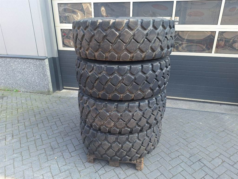 Ahlmann AZ150-MTP 17.5R25-Tire/Reifen/Band - Neumáticos y llantas para Maquinaria de construcción: foto 2 Ahlmann AZ150-MTP 17.5R25-Tire/Reifen/Band - Neumáticos y llantas para Maquinaria de construcción: foto 2