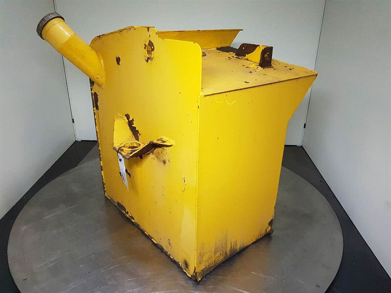 Bastidor/ Chasis para Maquinaria de construcción Ahlmann AZ210E-23103792L-Fuel tank/Kraftstofftank/Tank: foto 6