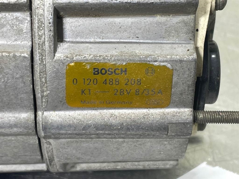 Bosch 0120488208-28V 35A-Alternator/Lichtmaschine/Dynamo - Motor para Maquinaria de construcción: foto 4 Bosch 0120488208-28V 35A-Alternator/Lichtmaschine/Dynamo - Motor para Maquinaria de construcción: foto 4