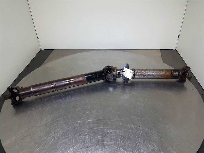 Case 621D - Propshaft/Gelenkwelle/Cardanas - Eje y piezas para Maquinaria de construcción: foto 1 Case 621D - Propshaft/Gelenkwelle/Cardanas - Eje y piezas para Maquinaria de construcción: foto 1