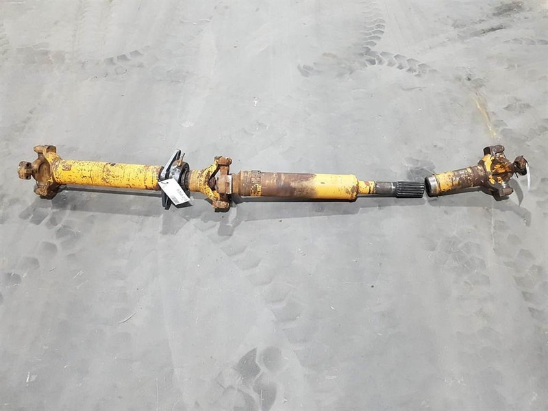 Case 921C - Propshaft/Gelenkwelle/Cardanas - Eje y piezas para Maquinaria de construcción: foto 1 Case 921C - Propshaft/Gelenkwelle/Cardanas - Eje y piezas para Maquinaria de construcción: foto 1