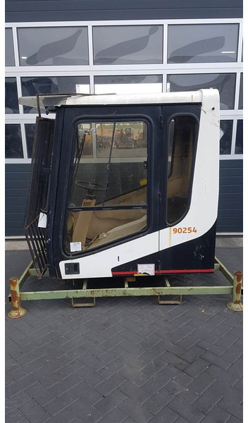 Cat M 318 - Cabin/Kabine/Cabine - Cabina e interior para Maquinaria de construcción: foto 3 Cat M 318 - Cabin/Kabine/Cabine - Cabina e interior para Maquinaria de construcción: foto 3