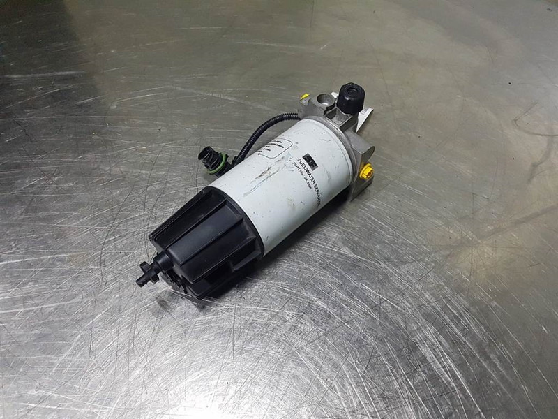 Fuchs MHL320-5552659731-Fuel Pre-Filter/Separator - Motor y piezas para Maquinaria de construcción: foto 1 Fuchs MHL320-5552659731-Fuel Pre-Filter/Separator - Motor y piezas para Maquinaria de construcción: foto 1