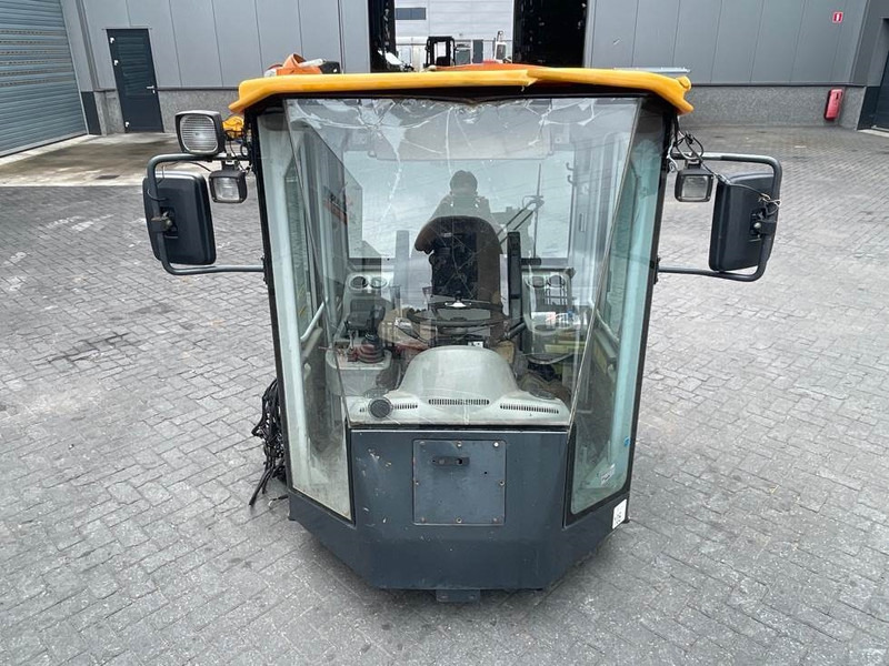 Hyundai HL757-7A-71LB-12012 / 71LB-12013 /71LB-12014-Cabin - Cabina e interior para Maquinaria de construcción: foto 2 Hyundai HL757-7A-71LB-12012 / 71LB-12013 /71LB-12014-Cabin - Cabina e interior para Maquinaria de construcción: foto 2
