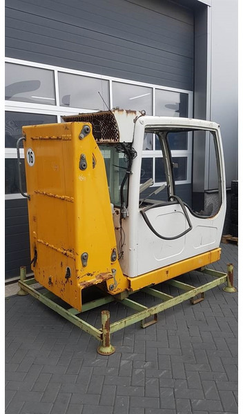 Liebherr A 904 C - Cabin/Kabine/Cabine - Cabina e interior para Maquinaria de construcción: foto 2 Liebherr A 904 C - Cabin/Kabine/Cabine - Cabina e interior para Maquinaria de construcción: foto 2