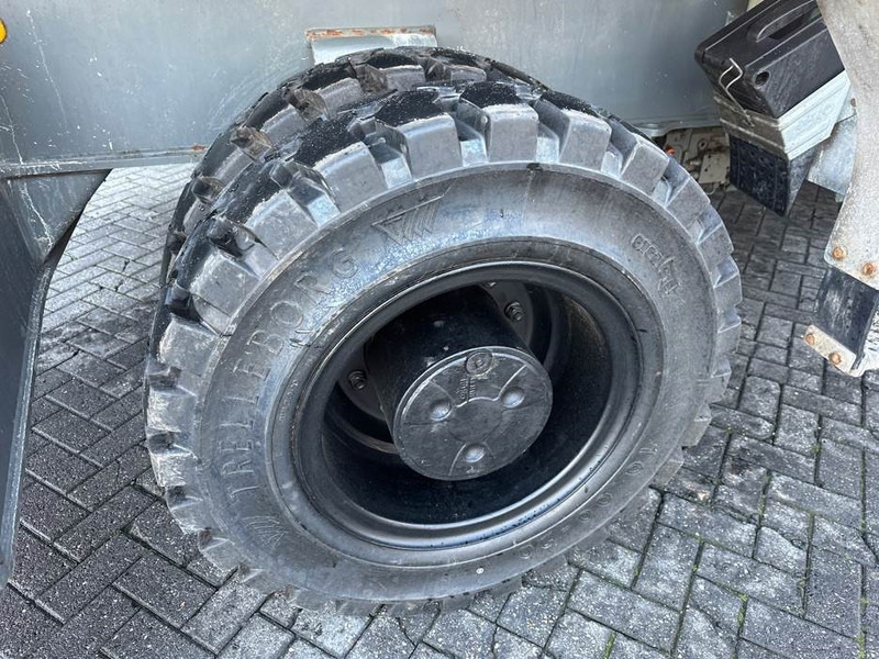 Manipulador de materiales para transporte de basura Liebherr LH 30 M: foto 13