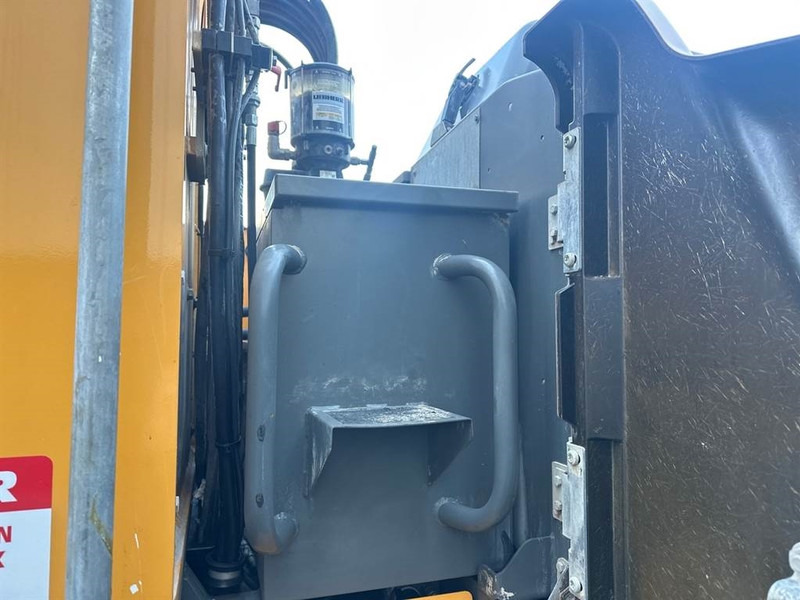 Manipulador de materiales para transporte de basura Liebherr LH 30 M: foto 16
