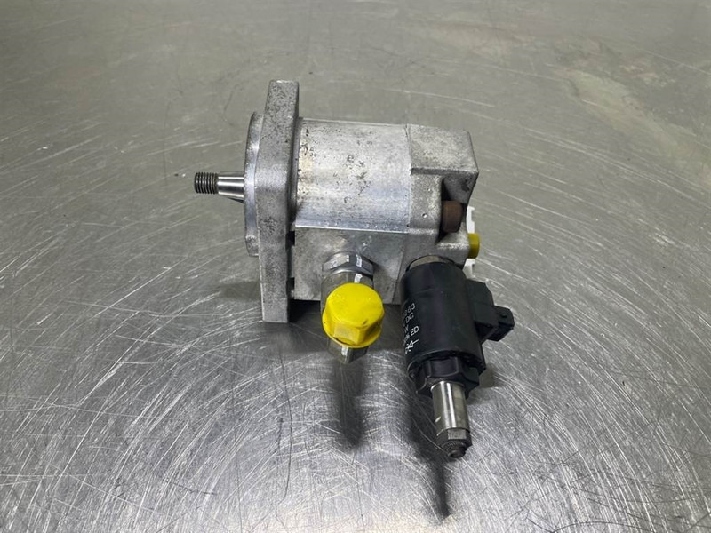 Mecalac 12MTX-5370584-Koelvin motor - Hidráulica para Maquinaria de construcción: foto 3 Mecalac 12MTX-5370584-Koelvin motor - Hidráulica para Maquinaria de construcción: foto 3
