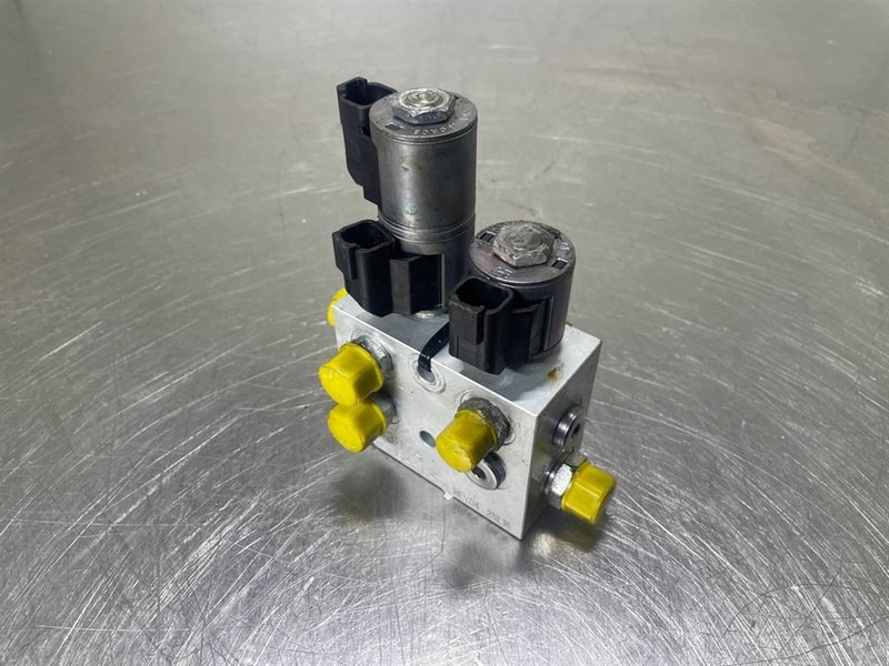 Mecalac 12MTX-6090387-Servo valve/Servoventil/Servoventiel - Hidráulica para Maquinaria de construcción: foto 1 Mecalac 12MTX-6090387-Servo valve/Servoventil/Servoventiel - Hidráulica para Maquinaria de construcción: foto 1