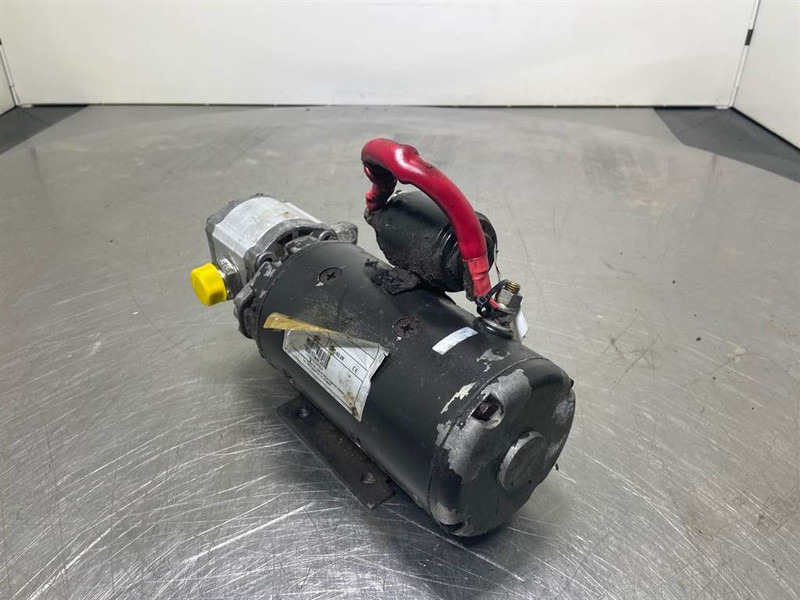 New Holland W110C-84419597-Compact-/steering unit - Hidráulica para Maquinaria de construcción: foto 2 New Holland W110C-84419597-Compact-/steering unit - Hidráulica para Maquinaria de construcción: foto 2
