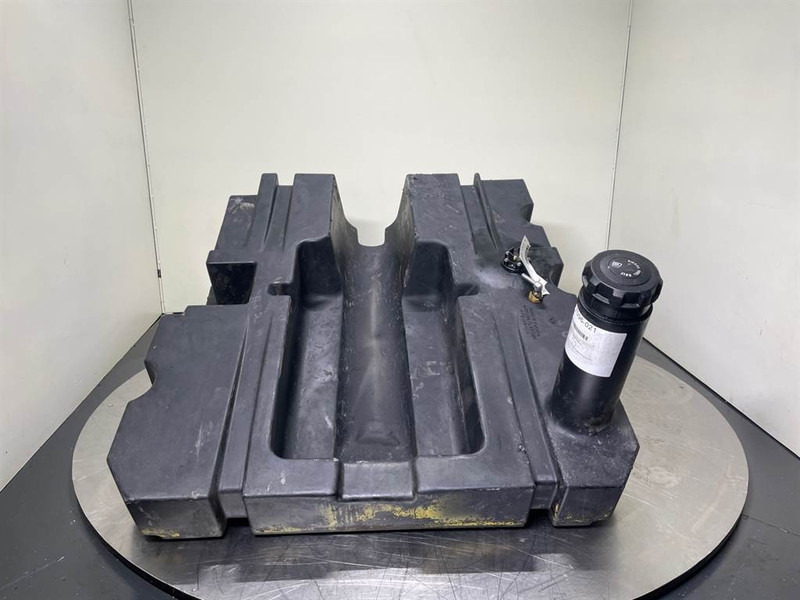 New Holland W110C-87400409-Fuel tank/Kraftstofftank - Bastidor/ Chasis para Maquinaria de construcción: foto 5 New Holland W110C-87400409-Fuel tank/Kraftstofftank - Bastidor/ Chasis para Maquinaria de construcción: foto 5