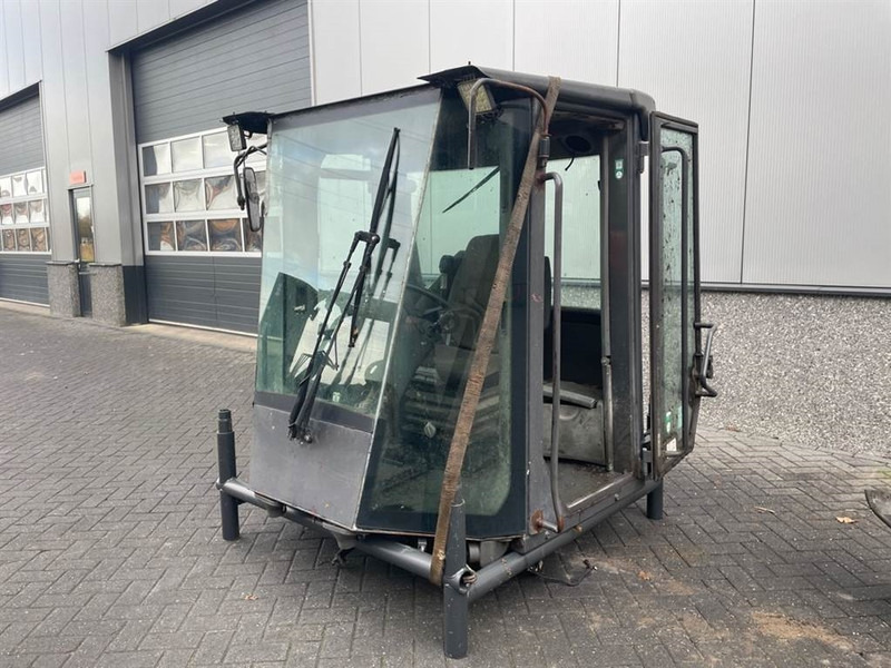 New Holland W110C - Cabin/Kabine/Cabine - Cabina e interior para Maquinaria de construcción: foto 2 New Holland W110C - Cabin/Kabine/Cabine - Cabina e interior para Maquinaria de construcción: foto 2