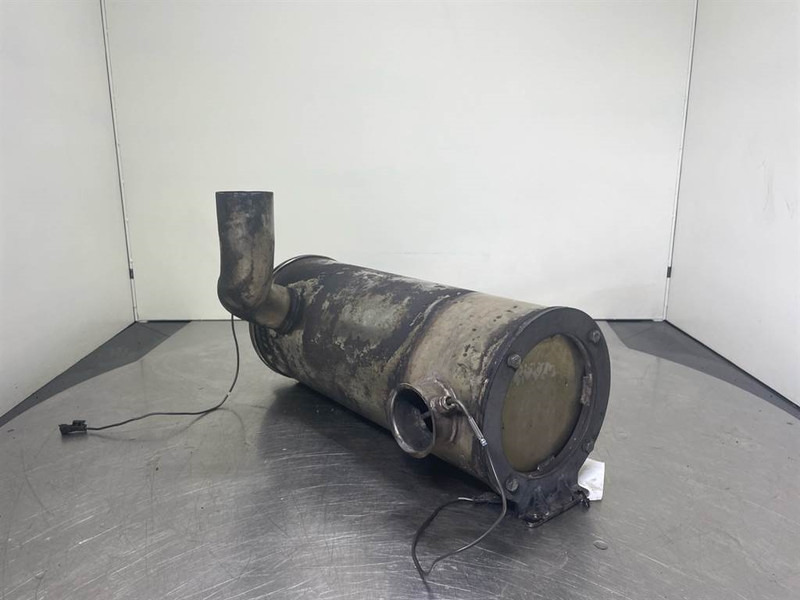 New Holland W110C - Exhaust/Auspuff/Uitlaat - Motor para Maquinaria de construcción: foto 4 New Holland W110C - Exhaust/Auspuff/Uitlaat - Motor para Maquinaria de construcción: foto 4