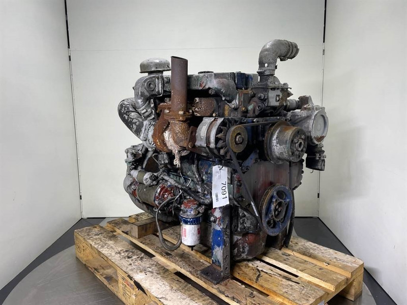 Perkins 1004-4T - Engine/Motor - Motor para Maquinaria de construcción: foto 2 Perkins 1004-4T - Engine/Motor - Motor para Maquinaria de construcción: foto 2