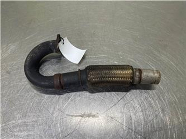 Schaeff SKL834-0451016025-Exhaust/Auspuff/Uitlaat - Motor para Maquinaria de construcción: foto 1 Schaeff SKL834-0451016025-Exhaust/Auspuff/Uitlaat - Motor para Maquinaria de construcción: foto 1