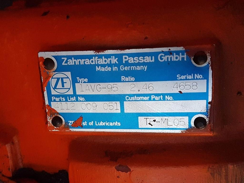 Eje y piezas para Maquinaria de construcción Schaeff SKL853-ZF AP-R735/P4-4472018109-Axle/Achse/As: foto 7