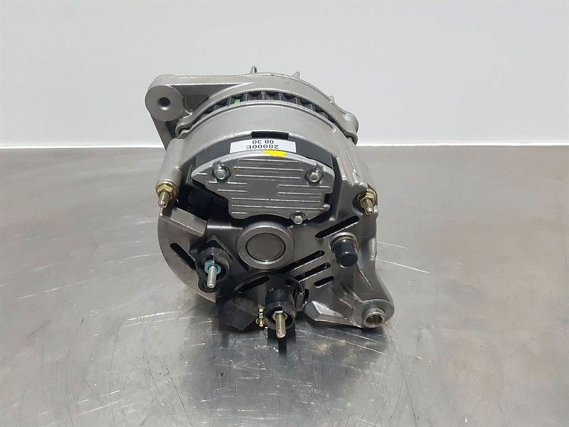 Terex Schaeff SKL833-14V 65A-Alternator/Lichtmaschine/Dynamo - Motor para Maquinaria de construcción: foto 5 Terex Schaeff SKL833-14V 65A-Alternator/Lichtmaschine/Dynamo - Motor para Maquinaria de construcción: foto 5