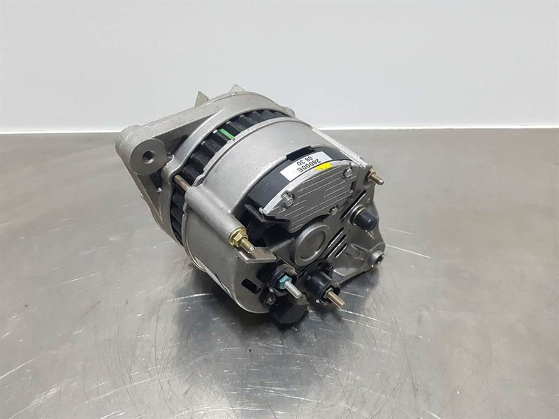 Terex Schaeff SKL833-14V 65A-Alternator/Lichtmaschine/Dynamo - Motor para Maquinaria de construcción: foto 4 Terex Schaeff SKL833-14V 65A-Alternator/Lichtmaschine/Dynamo - Motor para Maquinaria de construcción: foto 4