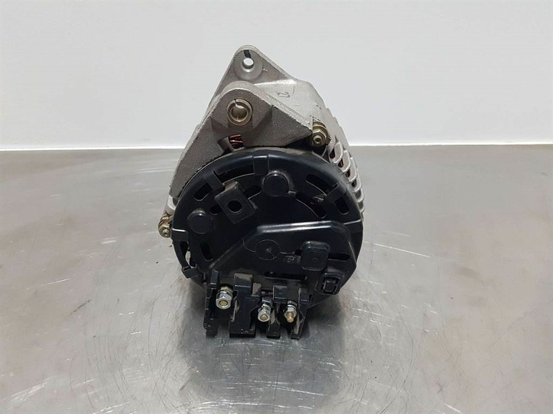 Terex Schaeff SKL873-28V 75A-Alternator/Lichtmaschine/Dynamo - Motor para Maquinaria de construcción: foto 5 Terex Schaeff SKL873-28V 75A-Alternator/Lichtmaschine/Dynamo - Motor para Maquinaria de construcción: foto 5