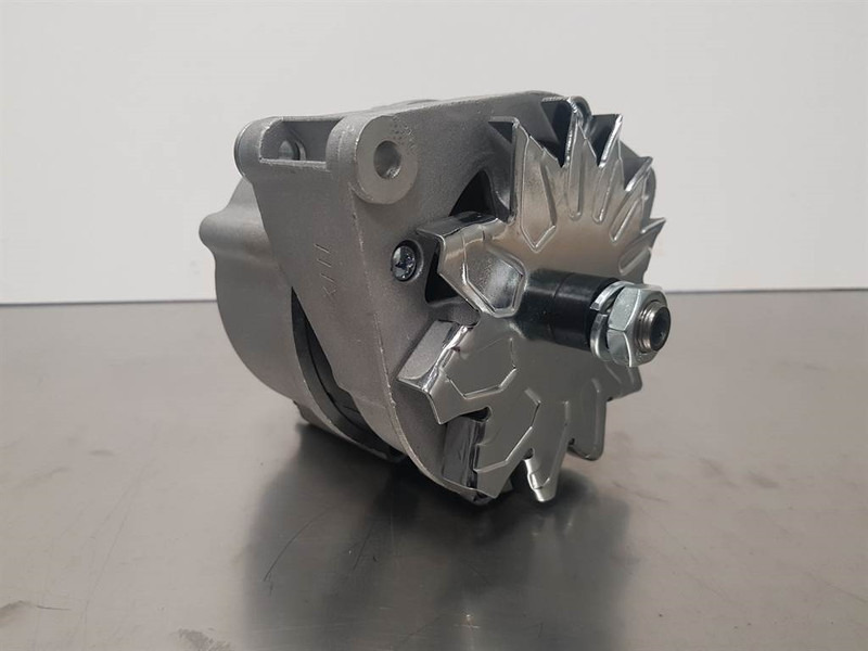 Terex Schaeff TL/SKL-5411663453/5411665234-14V 65A-Alternator - Motor para Maquinaria de construcción: foto 2 Terex Schaeff TL/SKL-5411663453/5411665234-14V 65A-Alternator - Motor para Maquinaria de construcción: foto 2