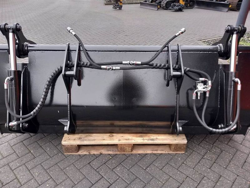 Terex TL120-2,40mtr-Silage grab/Greifschaufel/Uitkuilbak - Equipo para silos: foto 4 Terex TL120-2,40mtr-Silage grab/Greifschaufel/Uitkuilbak - Equipo para silos: foto 4