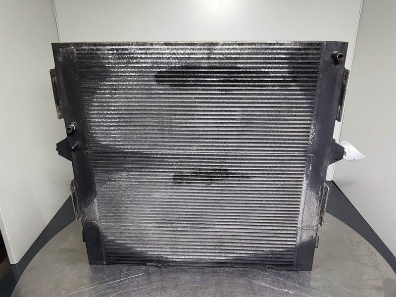 Terex TL260 - Cooler/Kühler/Koeler - Motor y piezas para Maquinaria de construcción: foto 3 Terex TL260 - Cooler/Kühler/Koeler - Motor y piezas para Maquinaria de construcción: foto 3