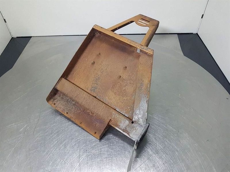 Yanmar V70 Speeder - Mud guard/Kotfluegel/Spatbord - Bastidor/ Chasis para Maquinaria de construcción: foto 5 Yanmar V70 Speeder - Mud guard/Kotfluegel/Spatbord - Bastidor/ Chasis para Maquinaria de construcción: foto 5