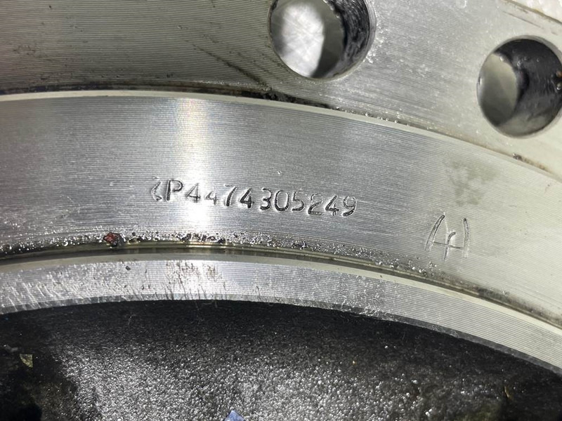 ZF AP-407/CK-4474305249-Planet gear carrier - Eje y piezas para Maquinaria de construcción: foto 5 ZF AP-407/CK-4474305249-Planet gear carrier - Eje y piezas para Maquinaria de construcción: foto 5