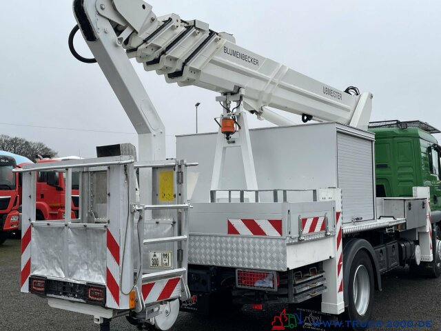 MAN TGM 18.250 Blumenbecker 28.2m Höhe 15.5m seitl. - Camión con plataforma elevadora: foto 4 MAN TGM 18.250 Blumenbecker 28.2m Höhe 15.5m seitl. - Camión con plataforma elevadora: foto 4