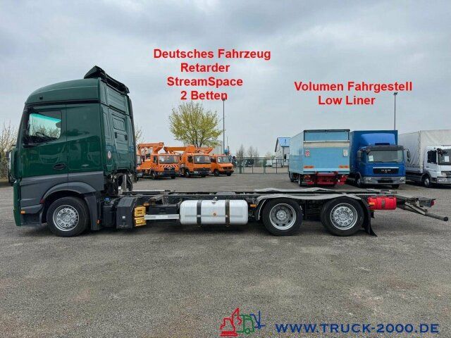 Mercedes-Benz Actros 2536 6x2 Mega Volumen 2 Betten + Retarder - Chasis camión: foto 1 Mercedes-Benz Actros 2536 6x2 Mega Volumen 2 Betten + Retarder - Chasis camión: foto 1