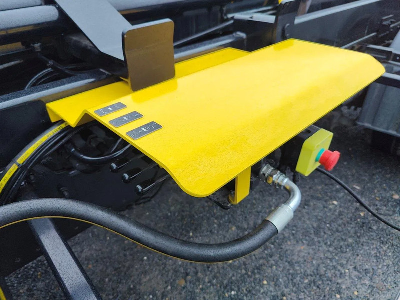 MAN TGL 12.250 with NEW Containersystem / Hooklift JIMECA - Multibasculante camión: foto 5 MAN TGL 12.250 with NEW Containersystem / Hooklift JIMECA - Multibasculante camión: foto 5