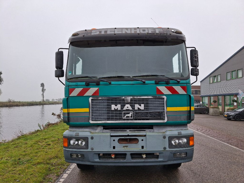 MAN 26.463 6X4 - Cabeza tractora: foto 2 MAN 26.463 6X4 - Cabeza tractora: foto 2