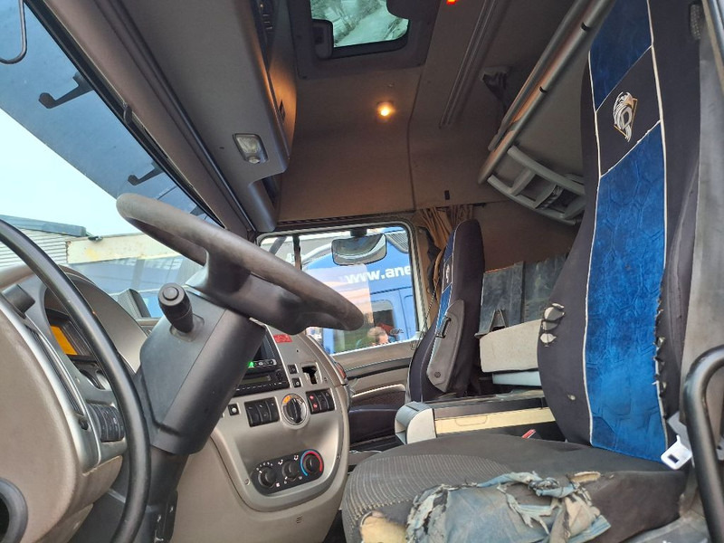 DAF XF 105.460 - Chasis camión: foto 5 DAF XF 105.460 - Chasis camión: foto 5