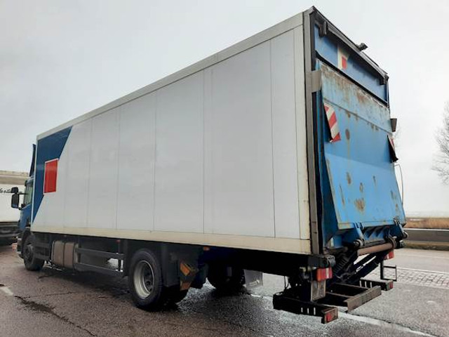 Scania P 270 DB4X2MNB - Frigorífico camión: foto 4 Scania P 270 DB4X2MNB - Frigorífico camión: foto 4