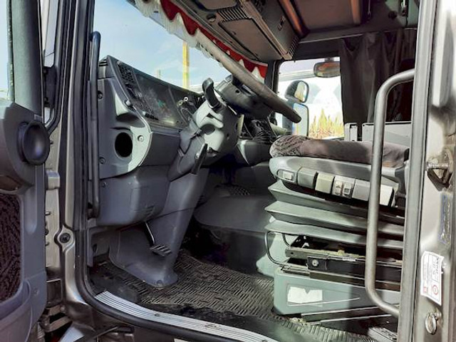 Scania R 114 LB 380 - Chasis camión: foto 5 Scania R 114 LB 380 - Chasis camión: foto 5